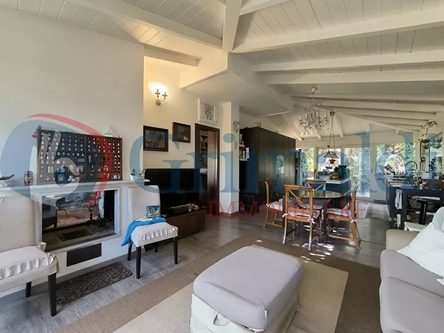 Immagine 48 di Villa in vendita  in Via Baronato del Pellegrino a Messina