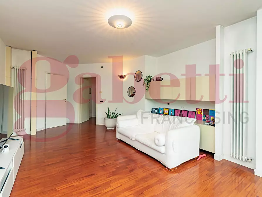 Immagine 1 di Appartamento in vendita  in Via Baioni, 9 a Bergamo
