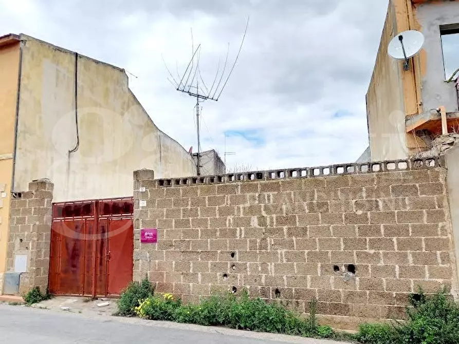 Immagine 1 di Terreno residenziale in vendita  in Via Trento, 20 a Capoterra