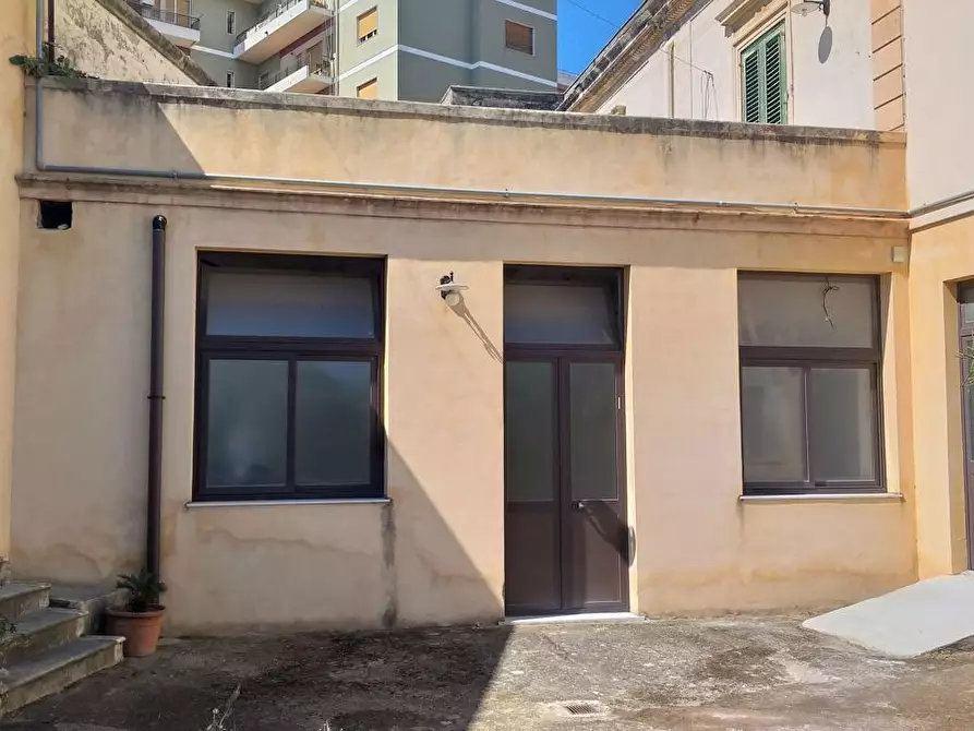 Immagine 42 di Rustico / casale in vendita  in Via R.Margherita, 27 a Messina