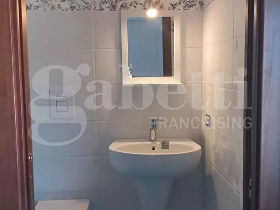 Immagine 37 di Appartamento in vendita  in Via Maresca, 48 a Torre Annunziata