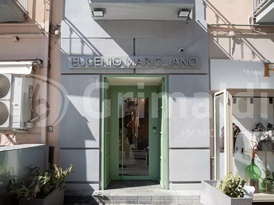 Immagine 45 di Negozio in vendita  in Piazza Annunziata, 12 a Marigliano