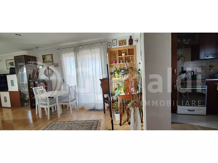 Immagine 10 di Appartamento in vendita  in Via Mongardino, 7 a Roma