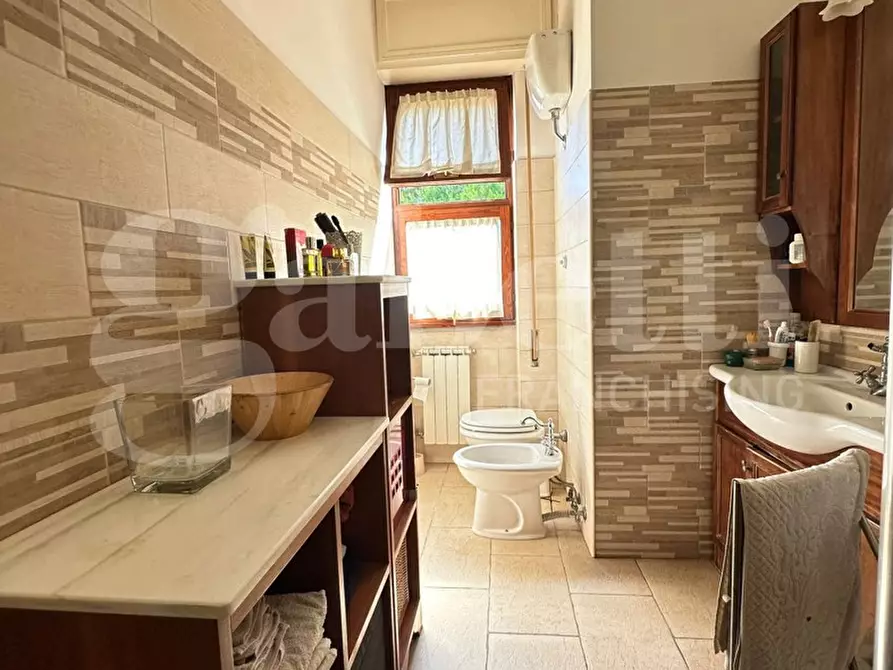 Immagine 18 di Villa in vendita  in Via dora baltea, 105 a Ardea