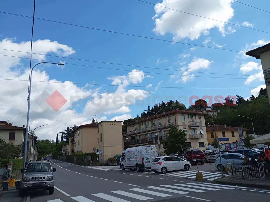 Immagine 9 di Appartamento in vendita  in Via PIAN DEL MUGNONE a Fiesole