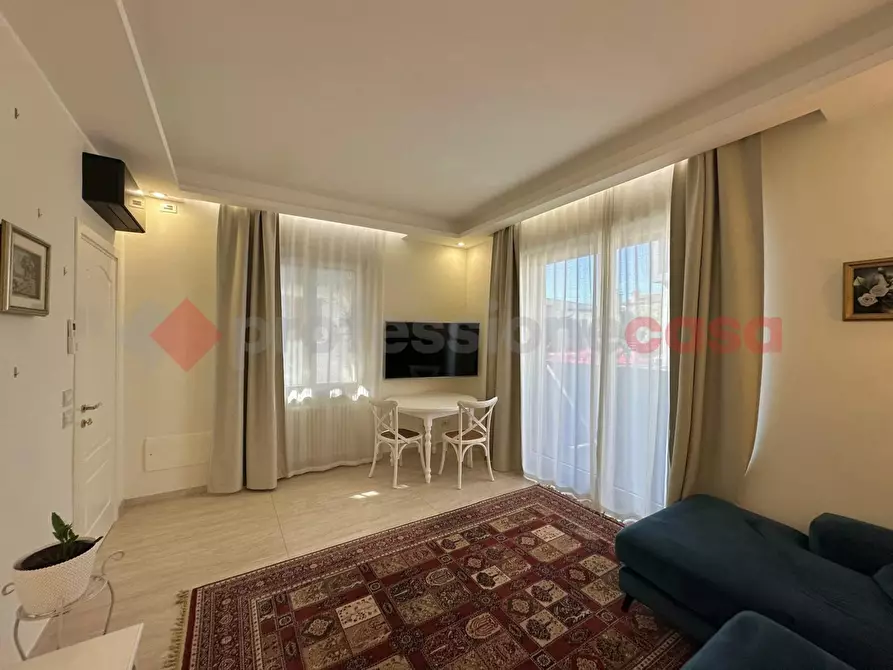 Immagine 24 di Villa in vendita  in Via Delle Robinie a Opera