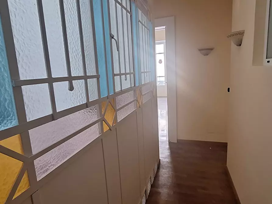 Immagine 14 di Ufficio in affitto  in Via Mario Aspa, 7 a Messina