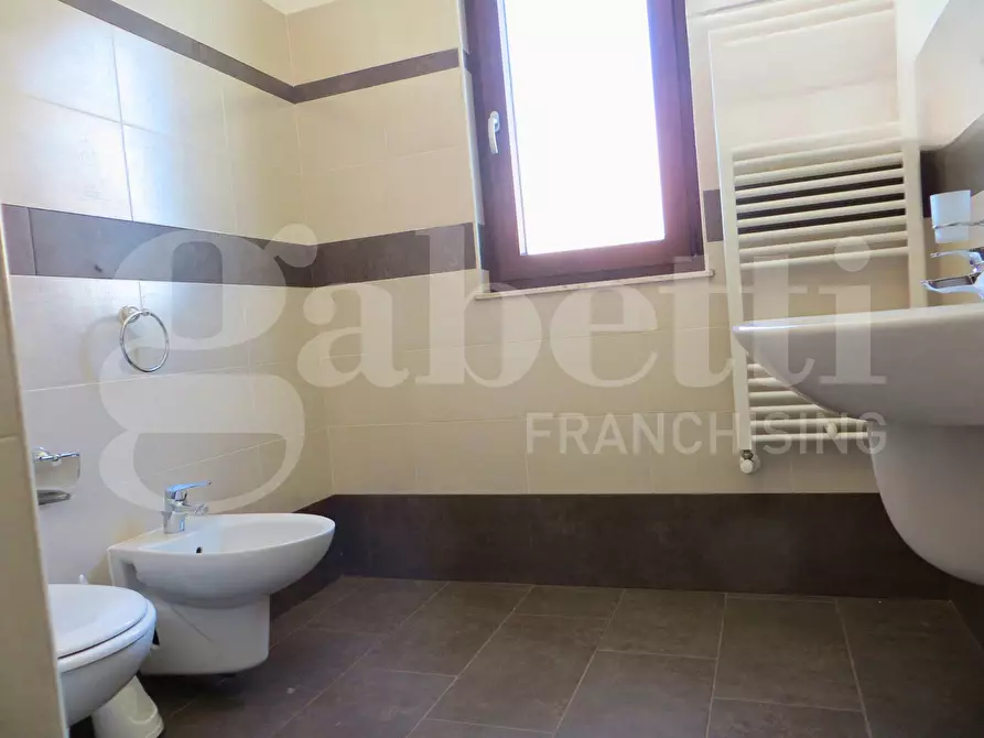 Immagine 4 di Appartamento in vendita  in Via Vittorio Veneto, 15 a Giurdignano