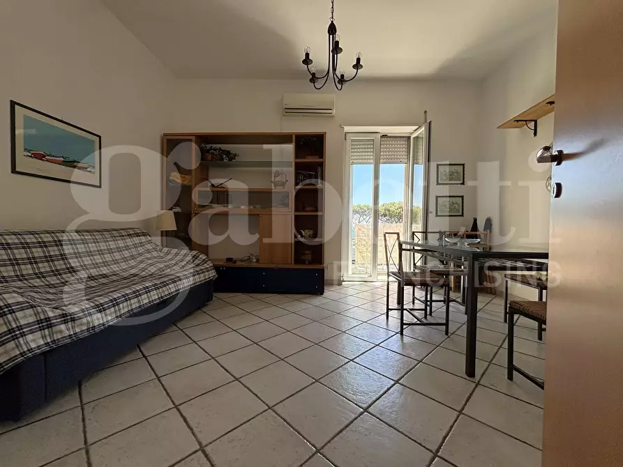 Immagine 3 di Appartamento in vendita  in Vico San Luigi, 15 a Gaeta