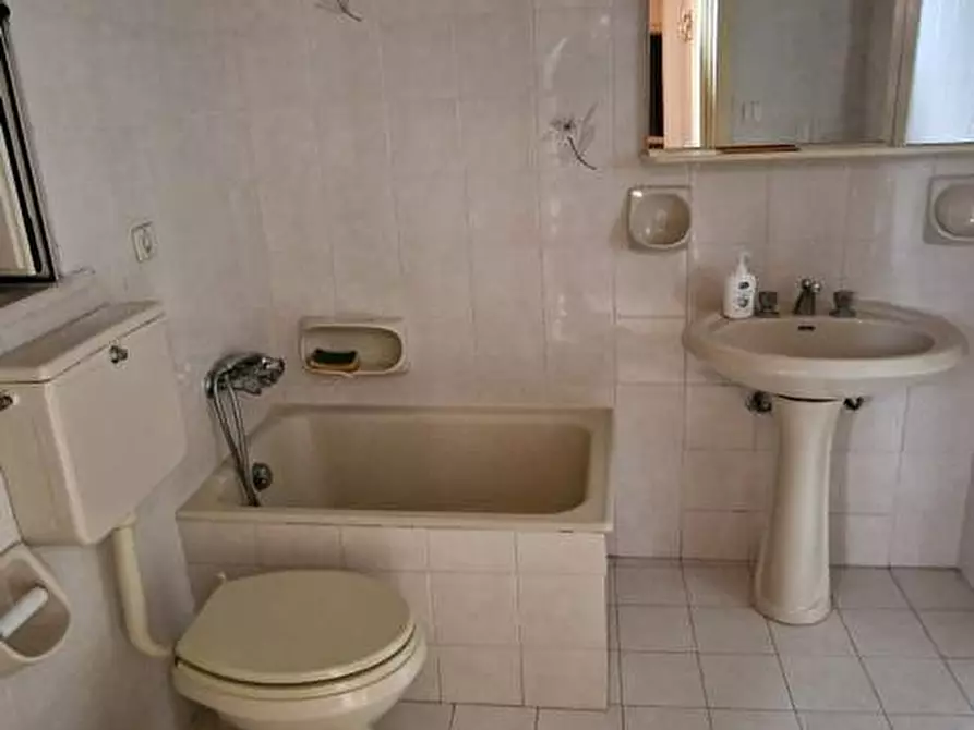 Immagine 8 di Appartamento in vendita  in Via Garibaldi, 28 a Ferla