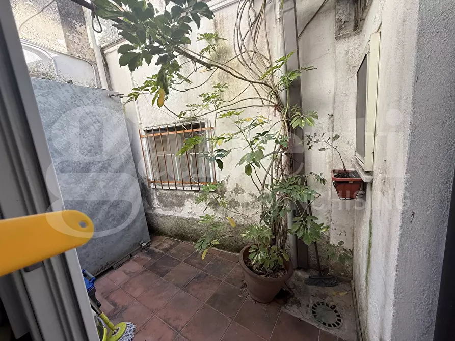 Immagine 13 di Appartamento in affitto  in Via VICOLETTO SAN FRANCESCO DI PAOLA, 11 a Catanzaro