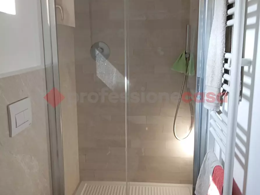 Immagine 17 di Appartamento in vendita  in Via della bordogna, 310 a Lucca
