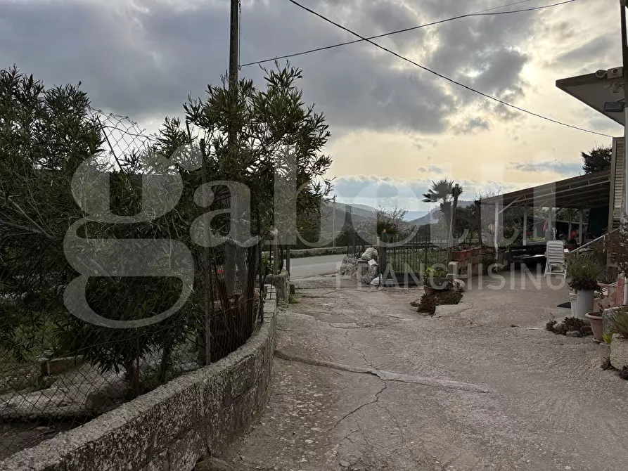 Immagine 29 di Villa in vendita  in Contrada San Giacomo, snc a Ragusa