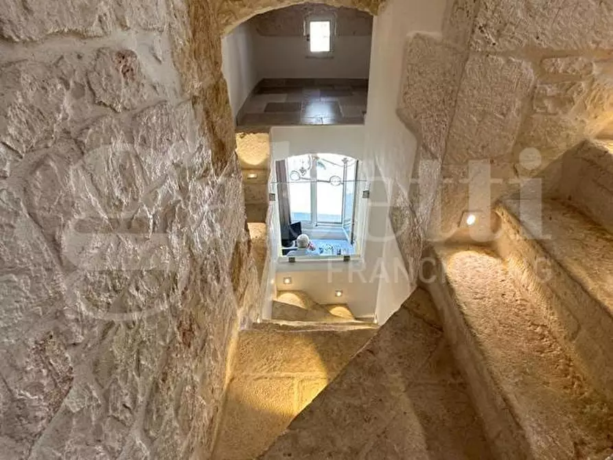 Immagine 38 di Casa indipendente in vendita  in Via Prof. Pietro Pignatelli, 9 a Ostuni