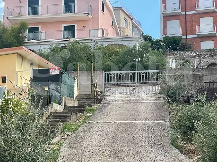 Immagine 18 di Magazzino in vendita  in Via Atratina, 99 a Gaeta