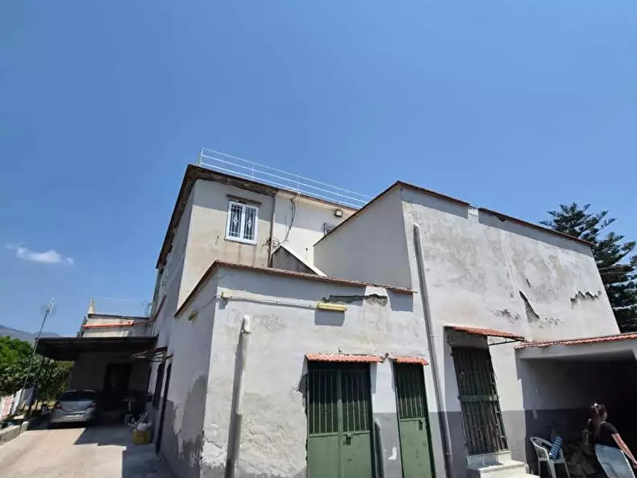 Immagine 4 di Casa indipendente in vendita  in Via Madonna del Principio, 14 a Torre Annunziata