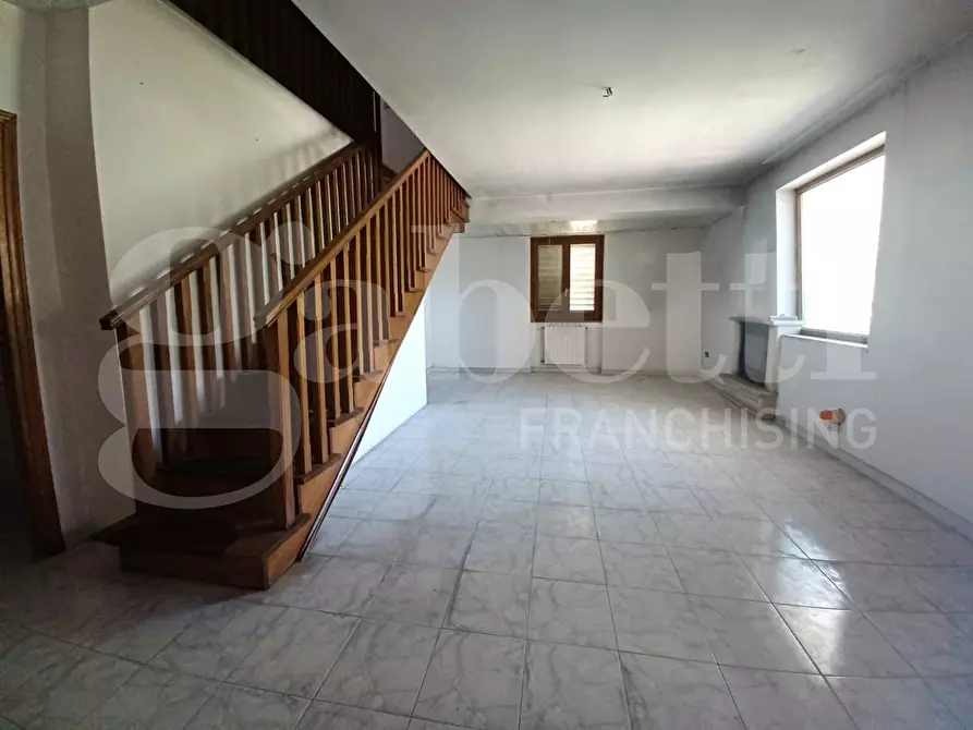 Immagine 4 di Appartamento in vendita  in Via Marsicana, 172 a Sora