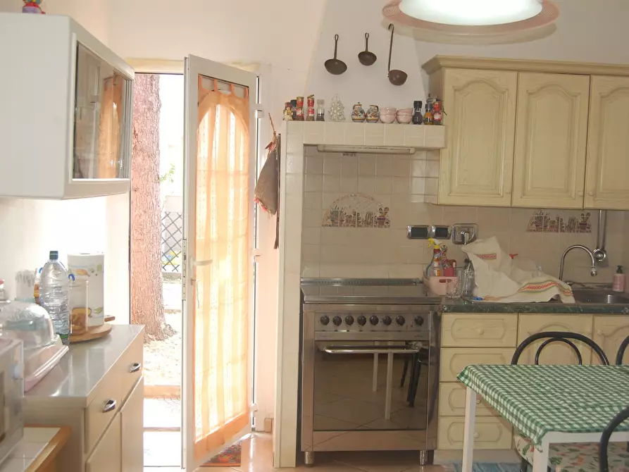 Immagine 9 di Villa in vendita  in Viale CORSICA a Riccione