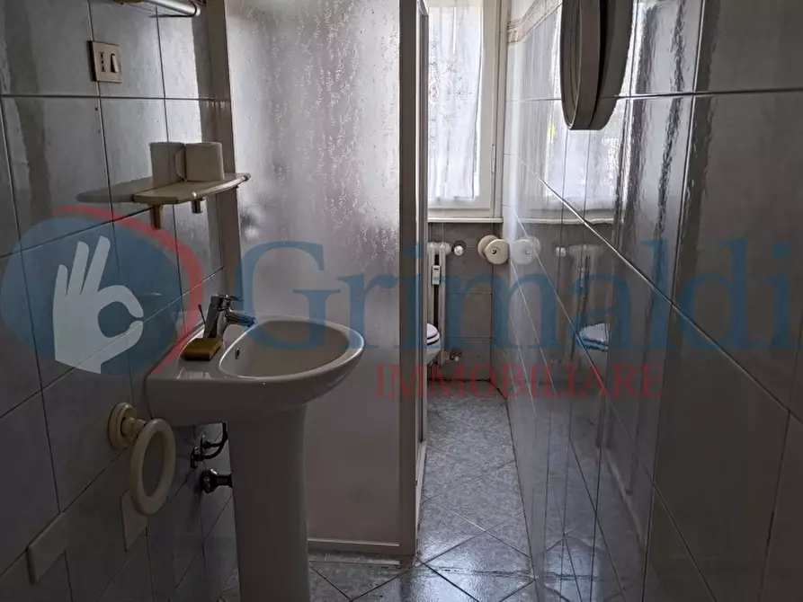 Immagine 11 di Appartamento in affitto  in Viale mameli a Livorno