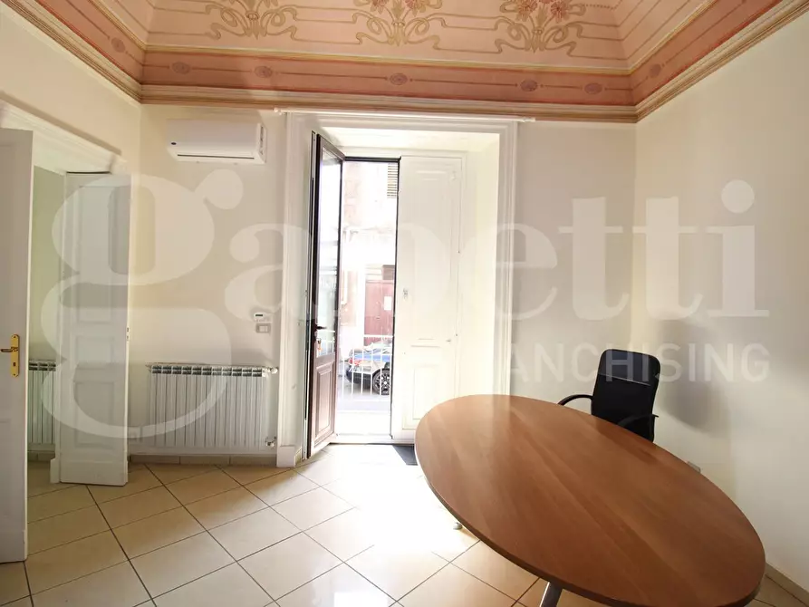 Immagine 12 di Appartamento in vendita  in Via Firenze Cannizzaro, 68 a Aci Castello