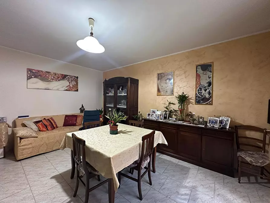 Immagine 10 di Appartamento in vendita  in Via Wuillermin a Torino