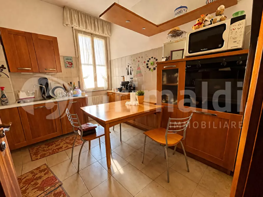 Immagine 2 di Appartamento in vendita  in Via corazzi a Livorno