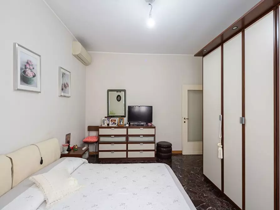 Immagine 11 di Appartamento in vendita  in Via ULISSE SALIS, 28 a Milano