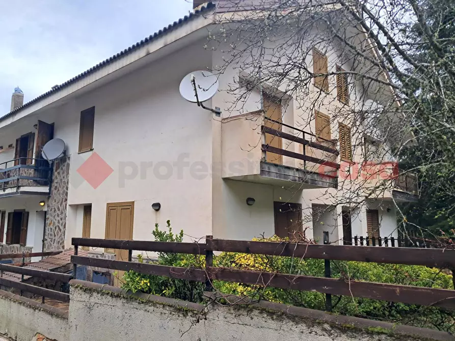 Immagine 1 di Villa in vendita  in Via Gambarie Via Dei Monti, 16 a Santo Stefano In Aspromonte