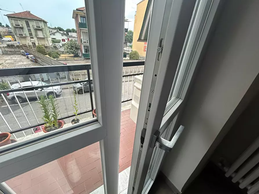 Immagine 6 di Appartamento in vendita  in Via Alba a Rivalta Di Torino