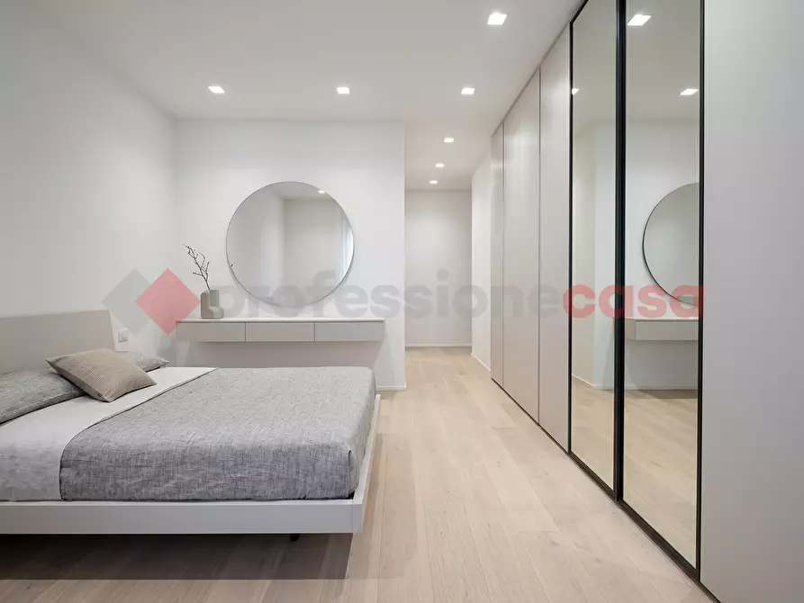 Immagine 19 di Appartamento in vendita  in Via PAVONCELLI a Bari