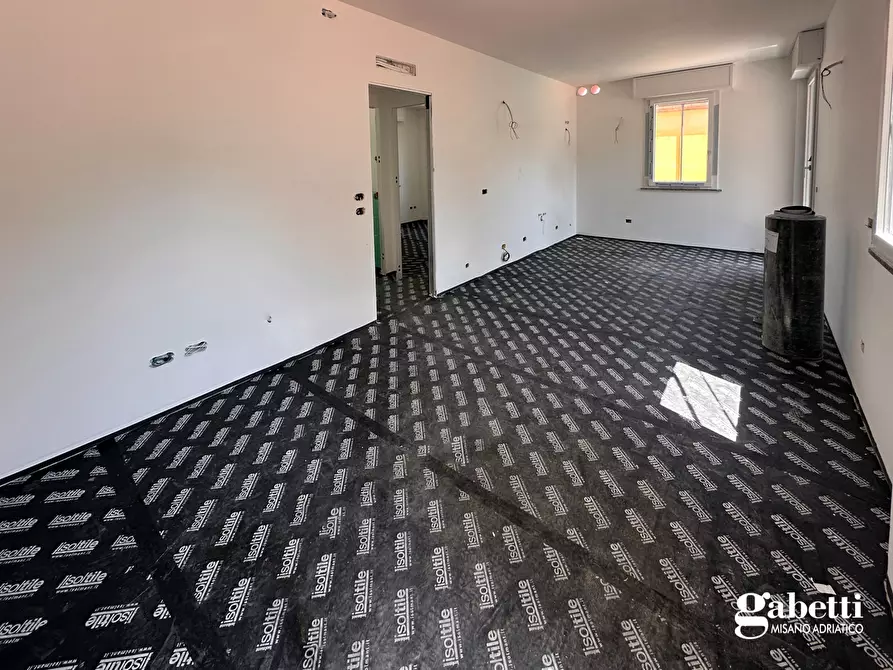 Immagine 2 di Appartamento in vendita  in Via Mentana a Cattolica