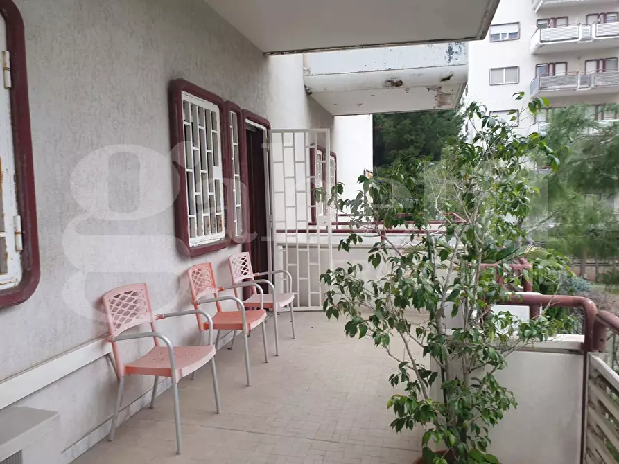 Immagine 10 di Appartamento in vendita  in Via R. SCHUMAN, 15 a Bari