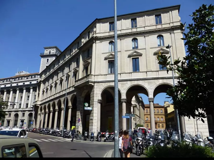 Immagine 6 di Ufficio in affitto  in Via Degli Omenoni, 2 a Milano