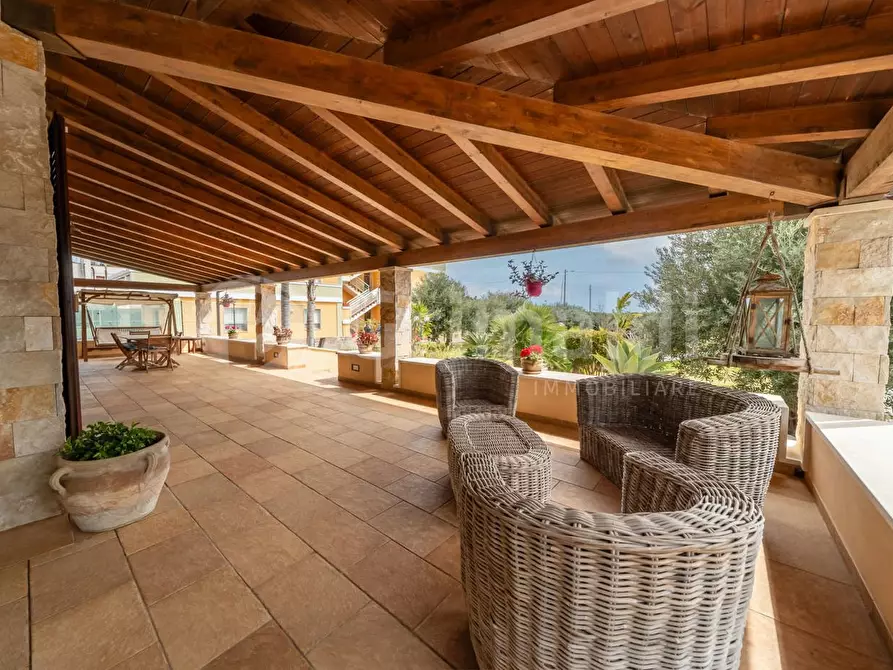 Immagine 8 di Villa in vendita  in Via Sandro Pertini a Avola