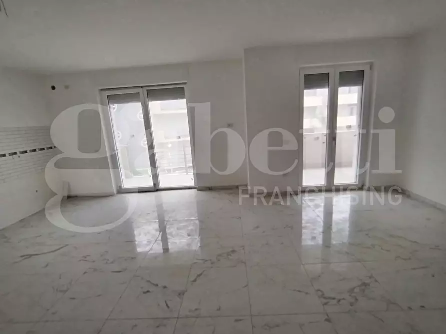 Immagine 15 di Appartamento in vendita  in Via Della LibertÃ  a Sant'arpino