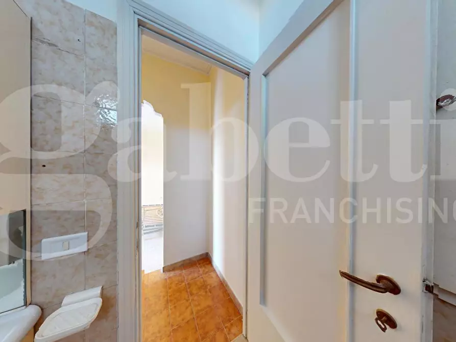 Immagine 17 di Appartamento in vendita  in Via Loreglia, 20 a Roma