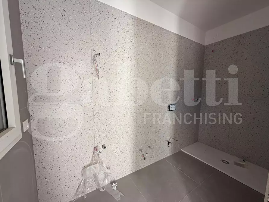 Immagine 17 di Appartamento in vendita  in Via G. Iustini, snc a Martinsicuro