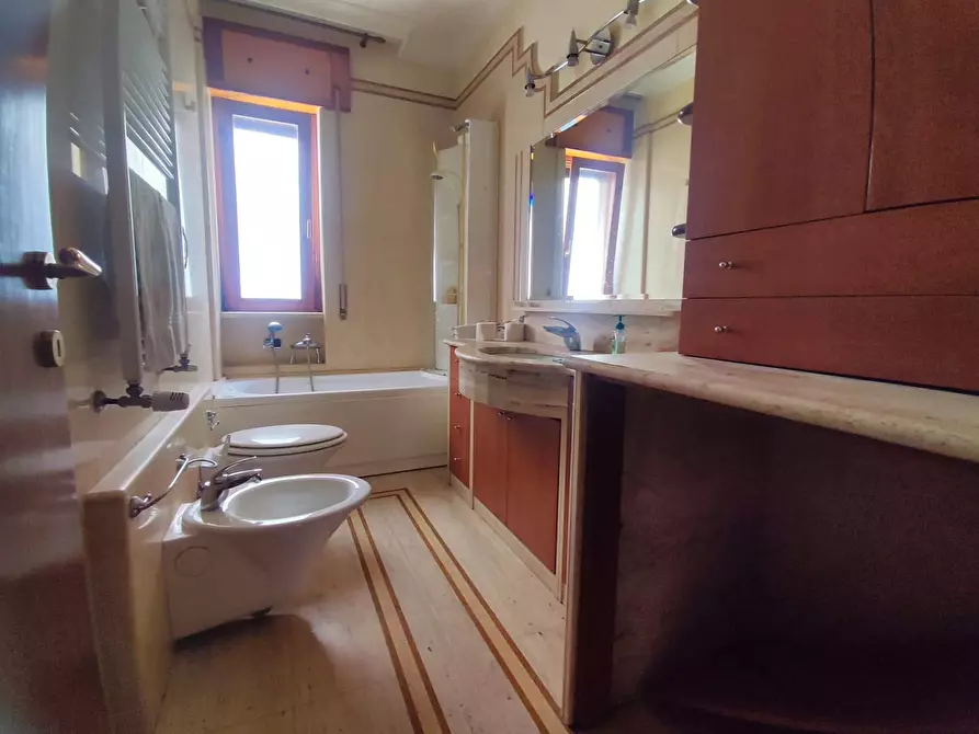 Immagine 10 di Appartamento in vendita  in Vico ZANNOTTI a San Severo