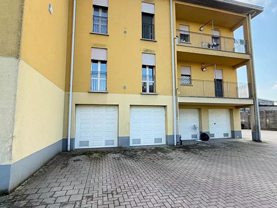 Immagine 32 di Appartamento in vendita  in Via LOMBARDIA, 1 a Pieve Porto Morone