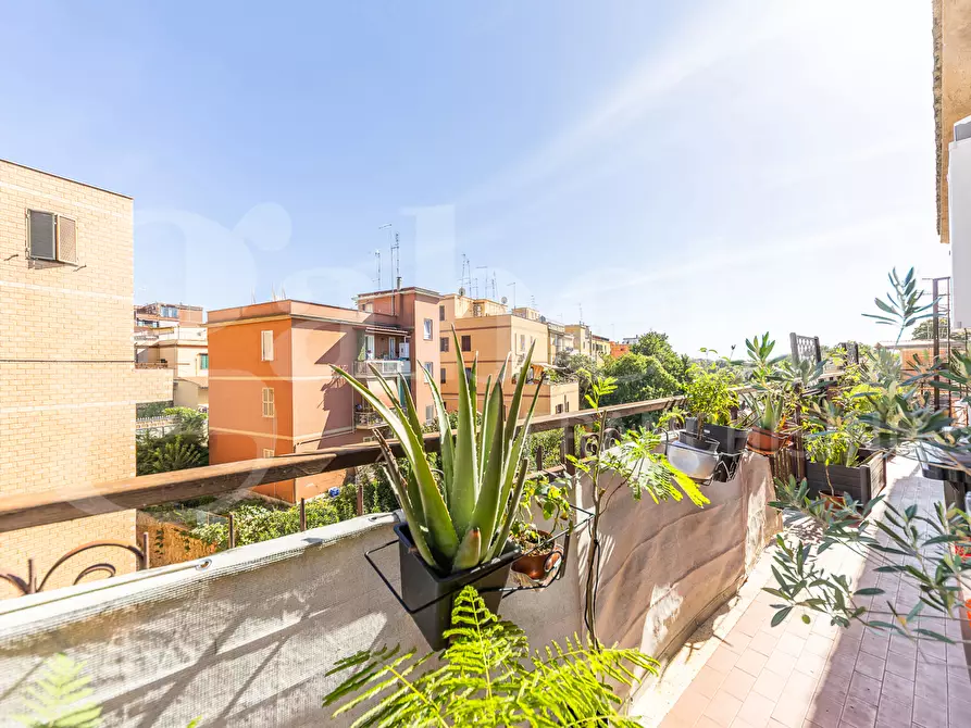 Immagine 36 di Appartamento in vendita  in Via Cesare Lombroso, 41 a Roma