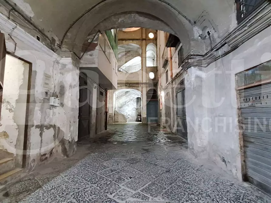 Immagine 1 di Appartamento in affitto  in Via Giovanni Paladino a Napoli