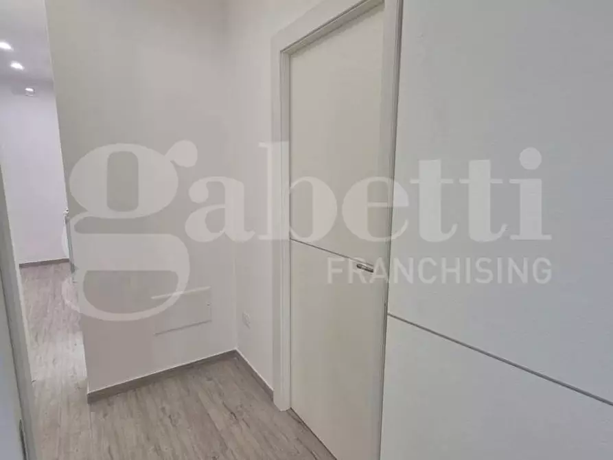 Immagine 23 di Appartamento in vendita  in Largo Cuparella, 15 a Torre Annunziata