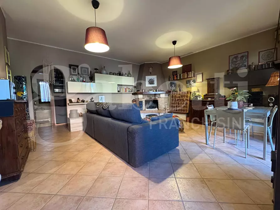 Immagine 9 di Casa trifamiliare in vendita  in Via dora baltea, 6 a Ardea