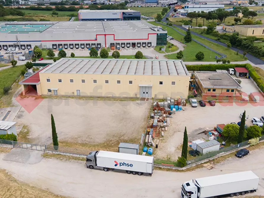 Immagine 1 di Capannone industriale in affitto  in Via Osteria della Fontana - LocalitÃ  Paduni, snc a Anagni