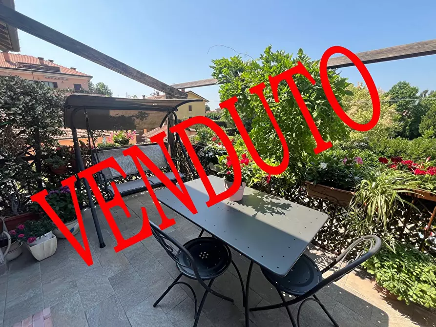 Immagine 1 di Appartamento in vendita  in Via Verbano, 1 a Abbiategrasso