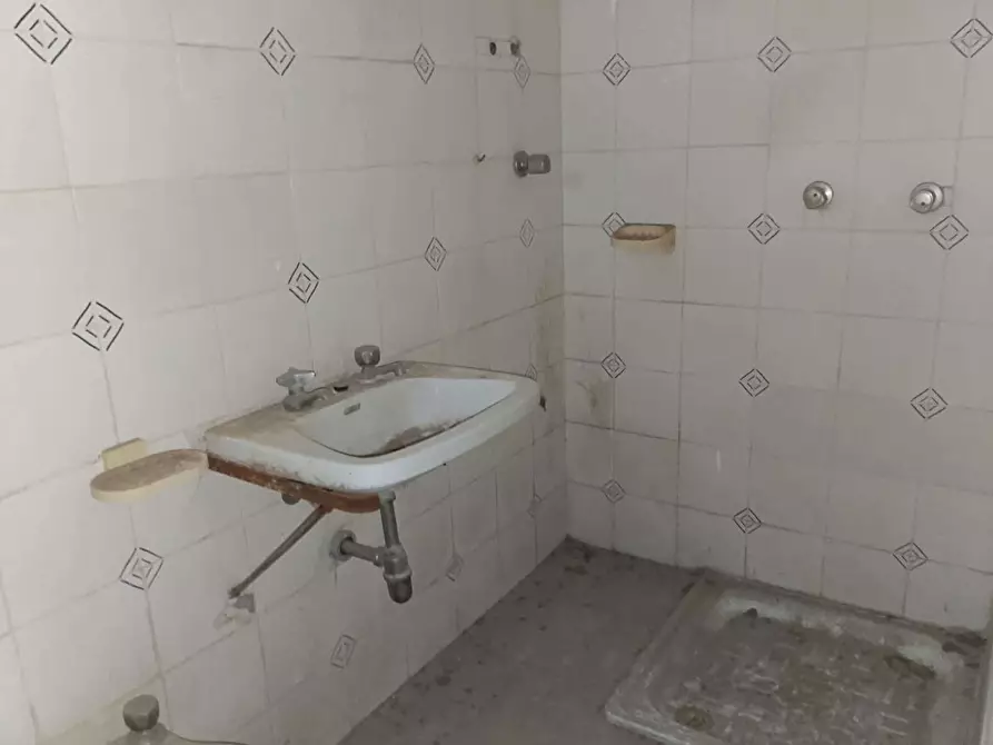 Immagine 21 di Appartamento in vendita  in Via Vittorio Emanuele, Snc a Mondragone