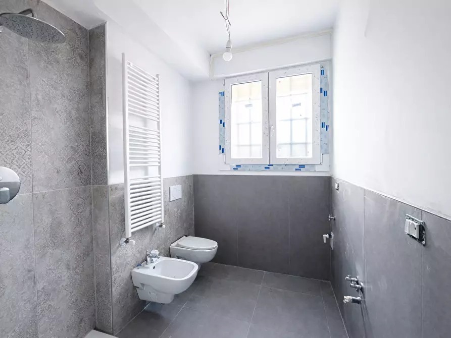 Immagine 13 di Appartamento in vendita  in Via dell'Uccellino, 2 a Bologna