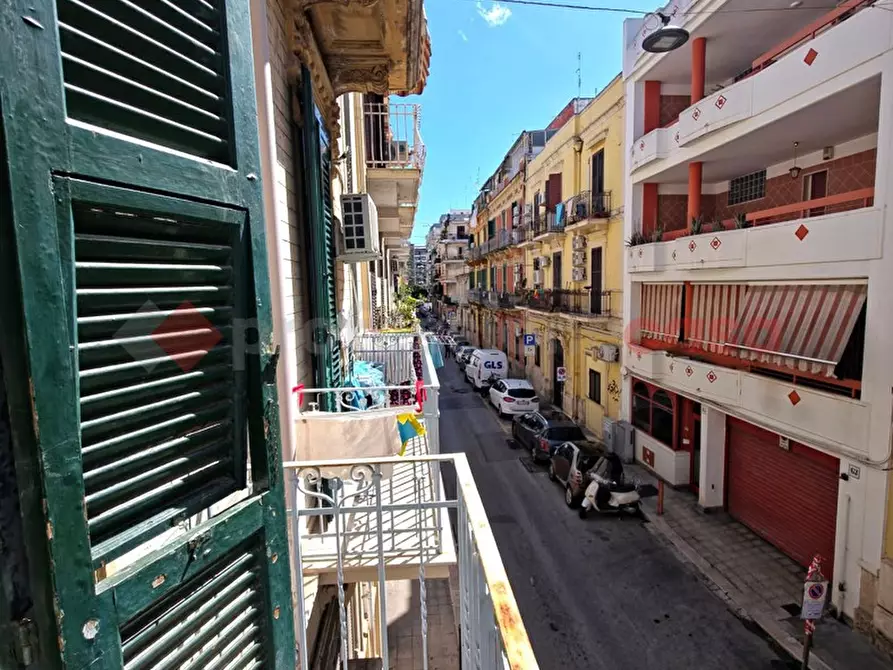 Immagine 6 di Appartamento in vendita  in Via CASTROMEDIANO, 58 a Bari