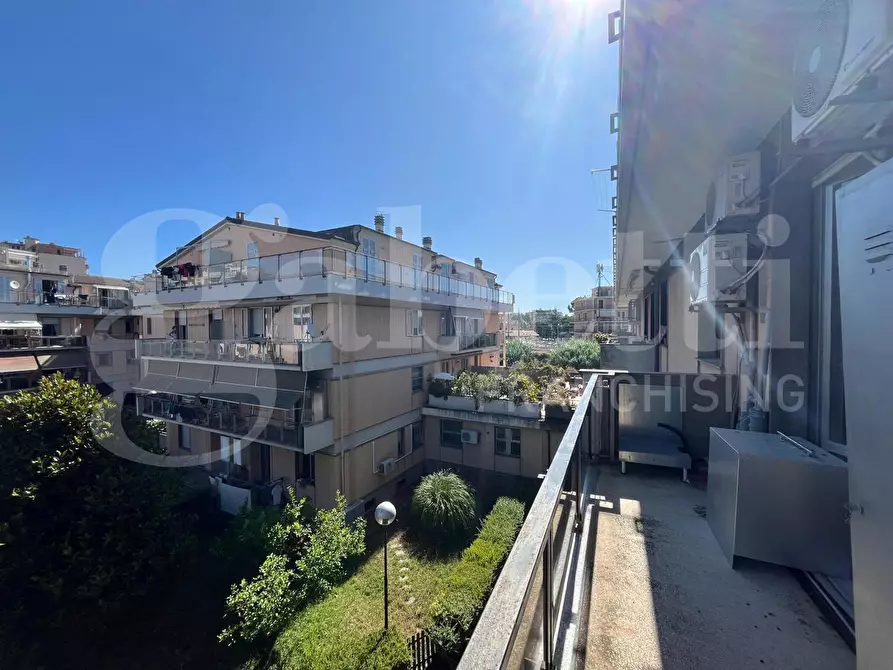 Immagine 4 di Appartamento in vendita  in Via XXV Aprile a Albenga