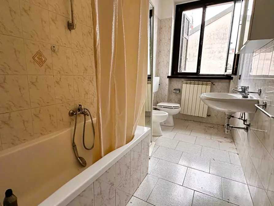 Immagine 15 di Casa indipendente in vendita  in Via UGO FOSCOLO a Legnano